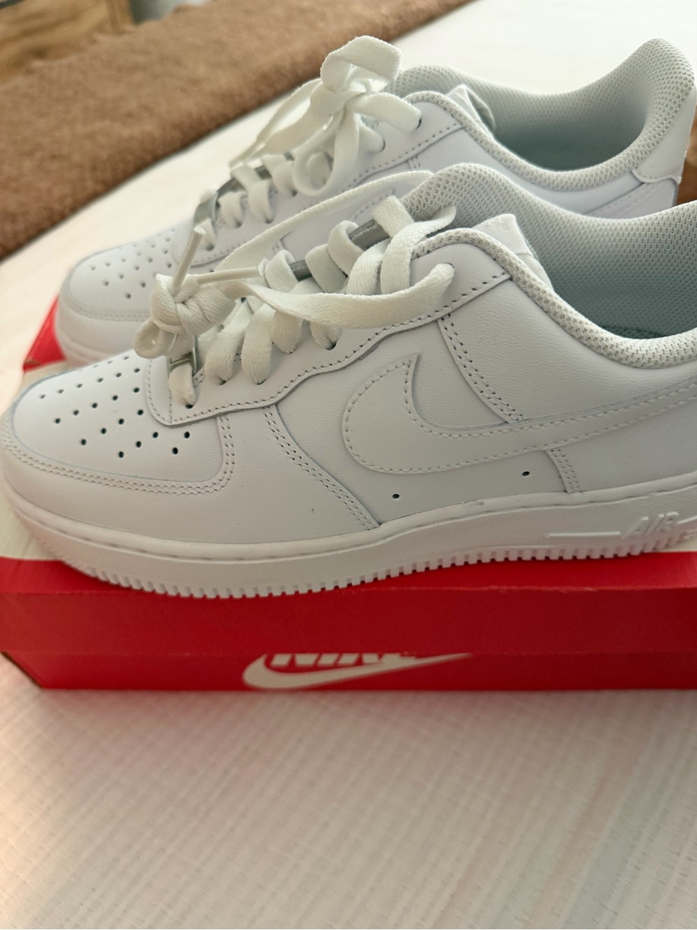 Nike Women’s White Low-Top Air Force